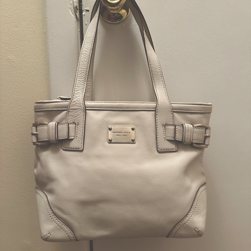 Michael Kors white leather bag